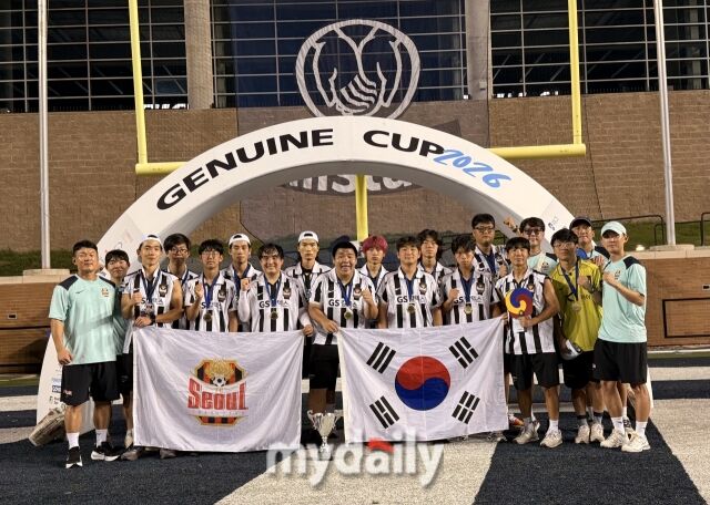 해치서울FC 선수단으로 구성된 FC서울이 2일 라이스대학교에서 열린 제뉴인컵 휴스턴 2026 결승전에서 우루과이의 CA 페냐롤을 꺾고 우승을 차지했다./휴스턴(미국)=노찬혁 기자