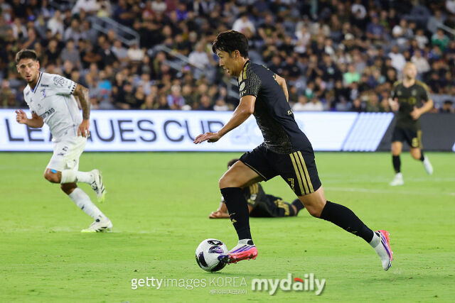 LAFC의 마크 도스 산토스 감독이 12일 한국 축구와 손흥민에 대해 언급했다./게티이미지코리아