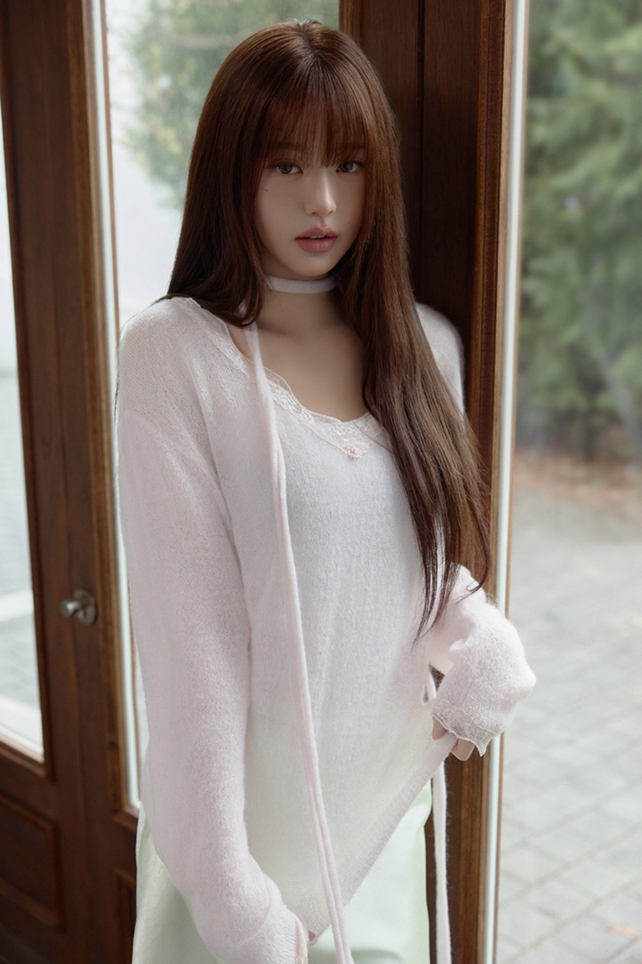 아이브 장원영, 힘 뺀 스타일링에 자연스럽고 쿨한 무드 [화보]