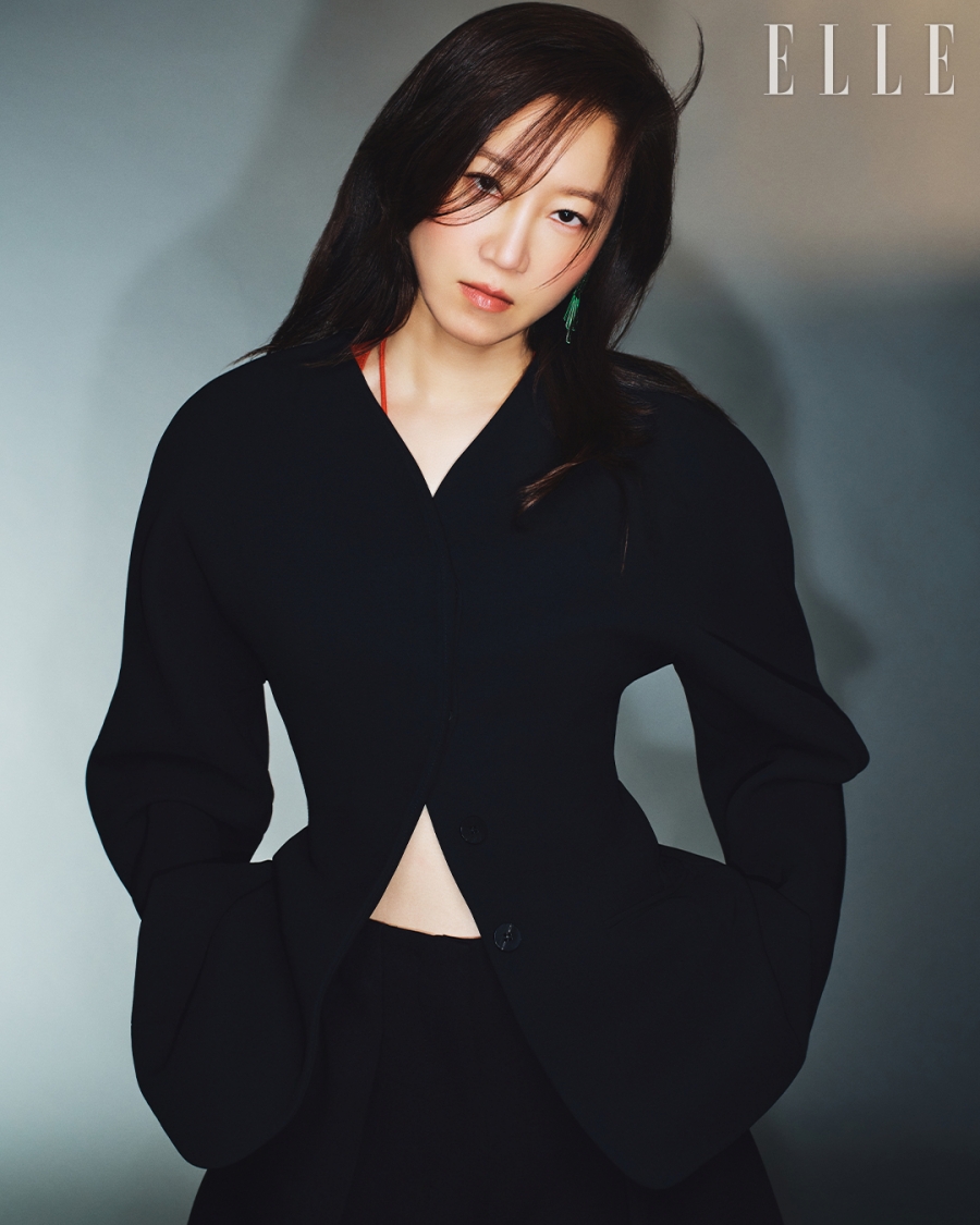 '경주기행' 이정은X공효진X박소담X이연, 흑백 뚫은 누아르 무드 [화보]