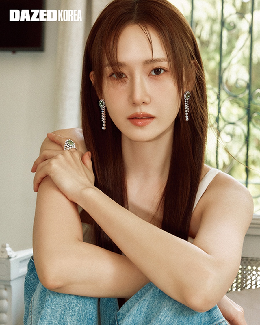 사진: 데이즈드 코리아 제공