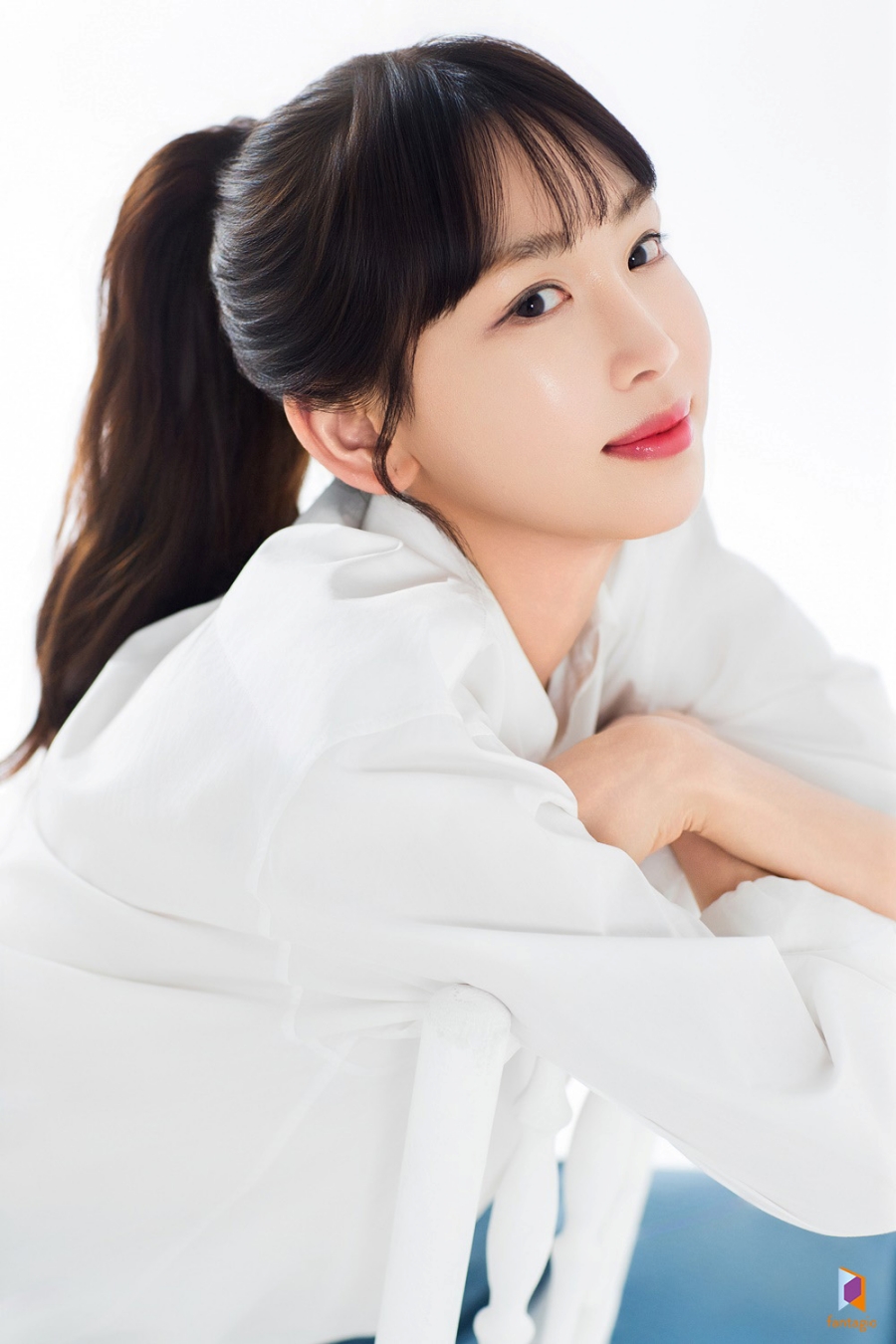 강예원, 父가 남긴 빚 11억 이상 고백하더니…의미있는 동행 알렸다