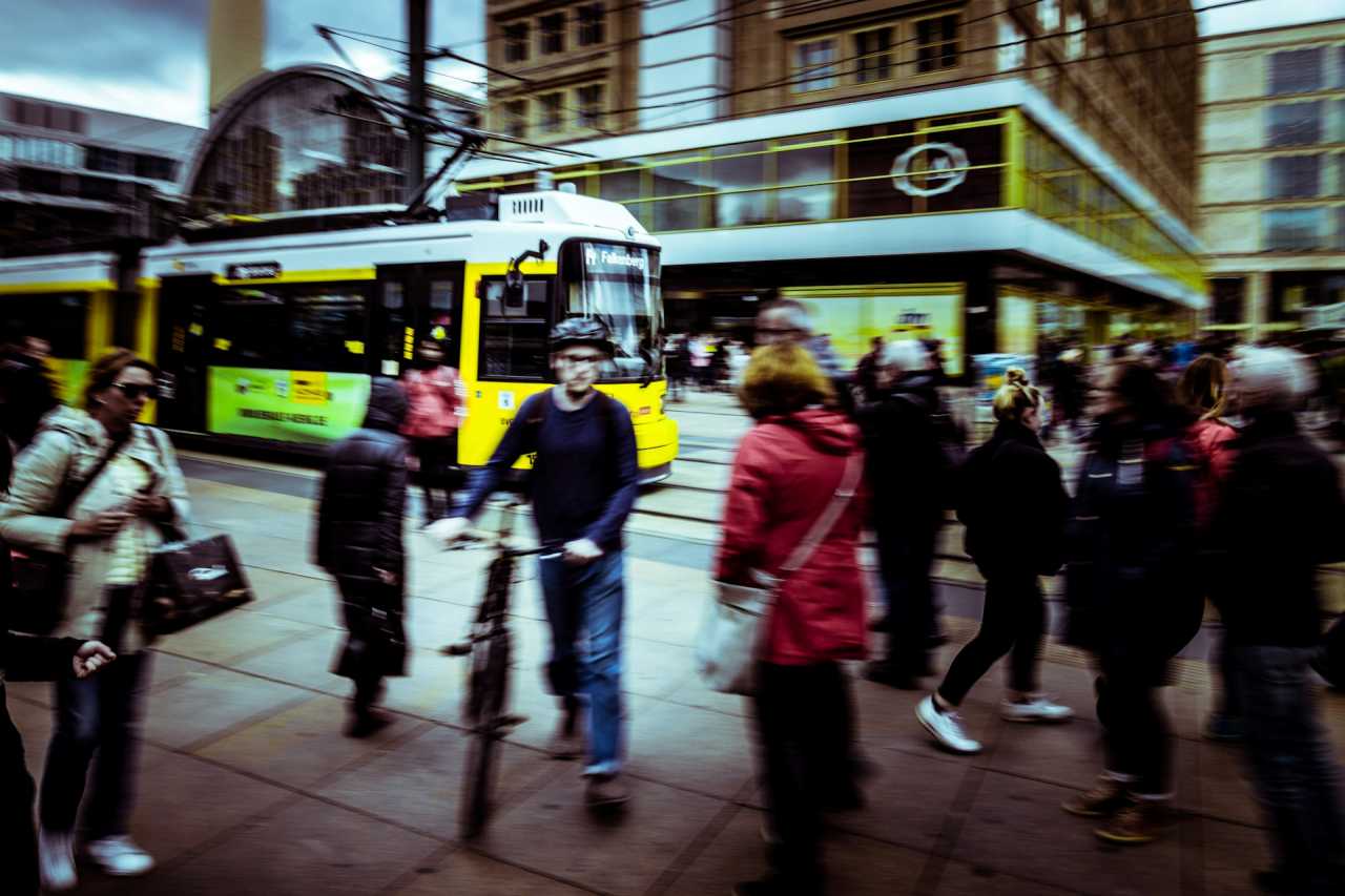 베를린에서 역사 마주하기 / 사진=unsplash