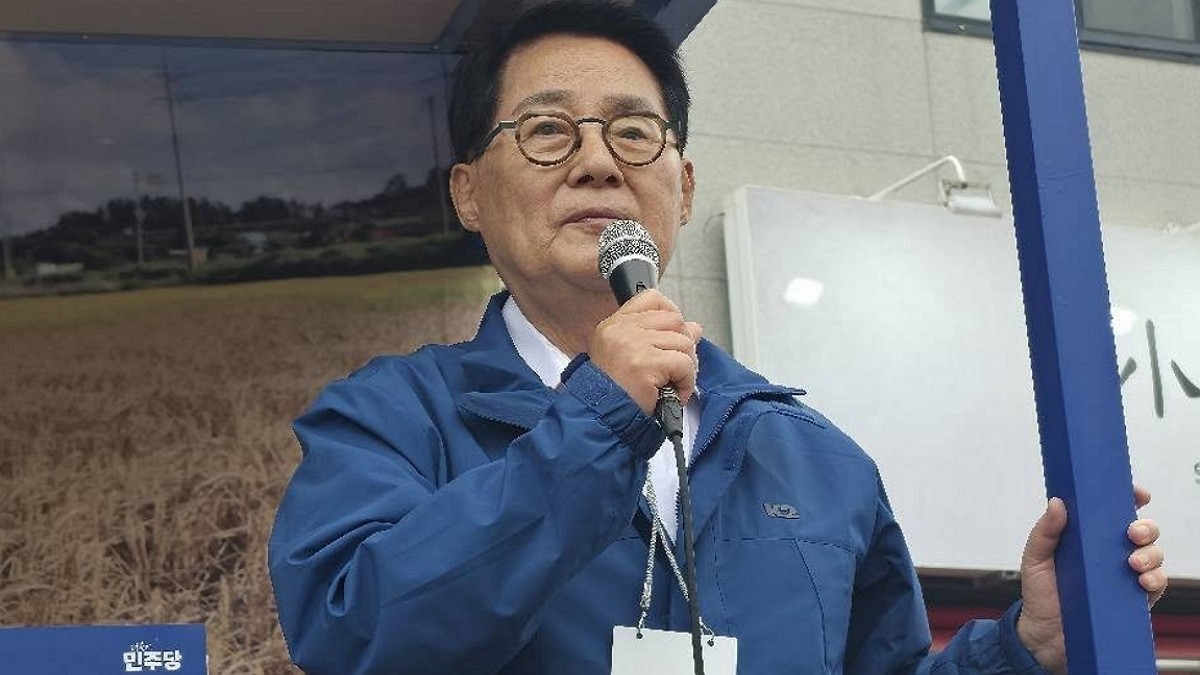 [사진=박지원 SNS]