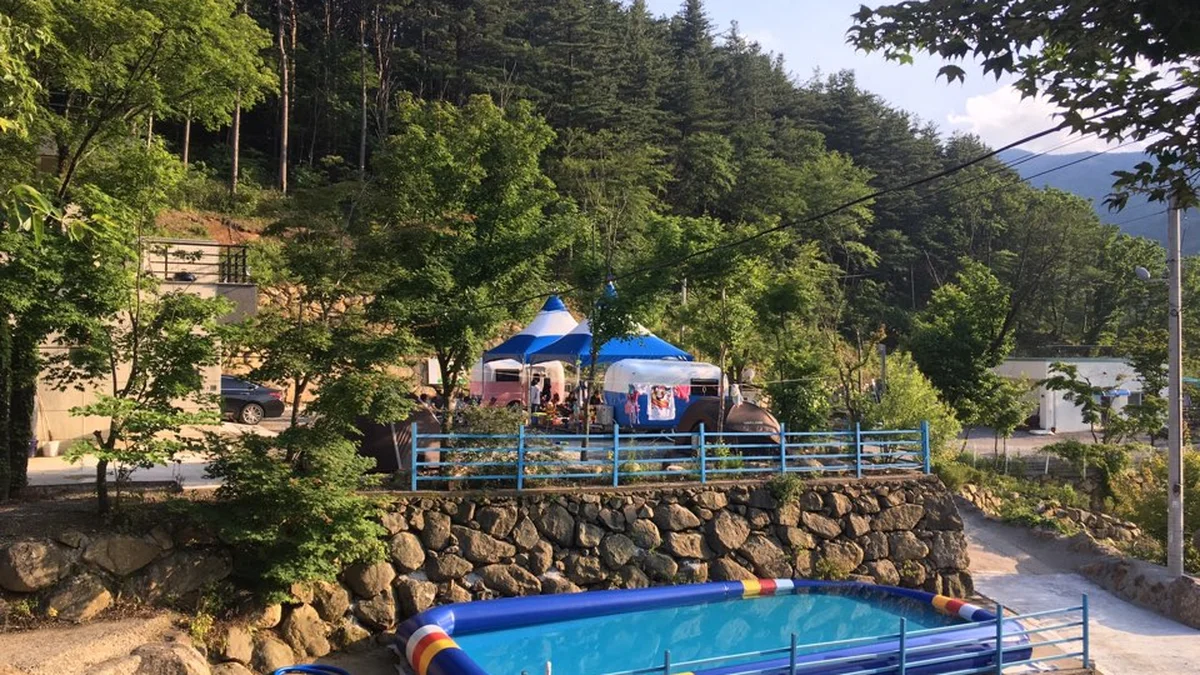 진틀펜션캠핑장