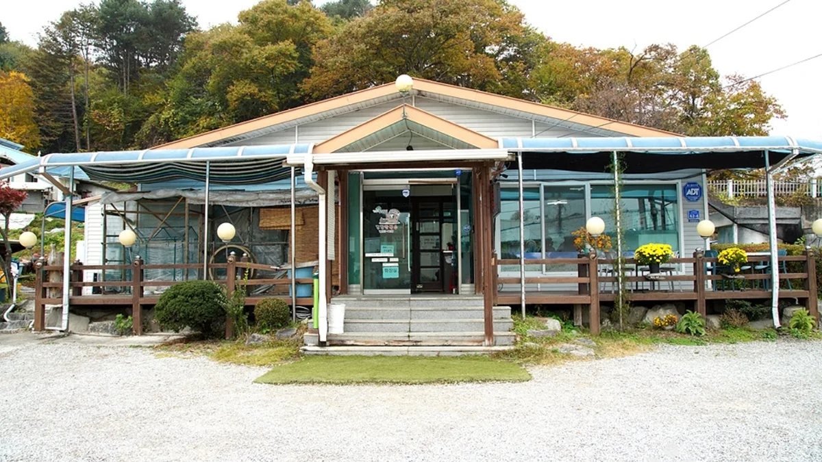 강산숯불닭갈비막국수