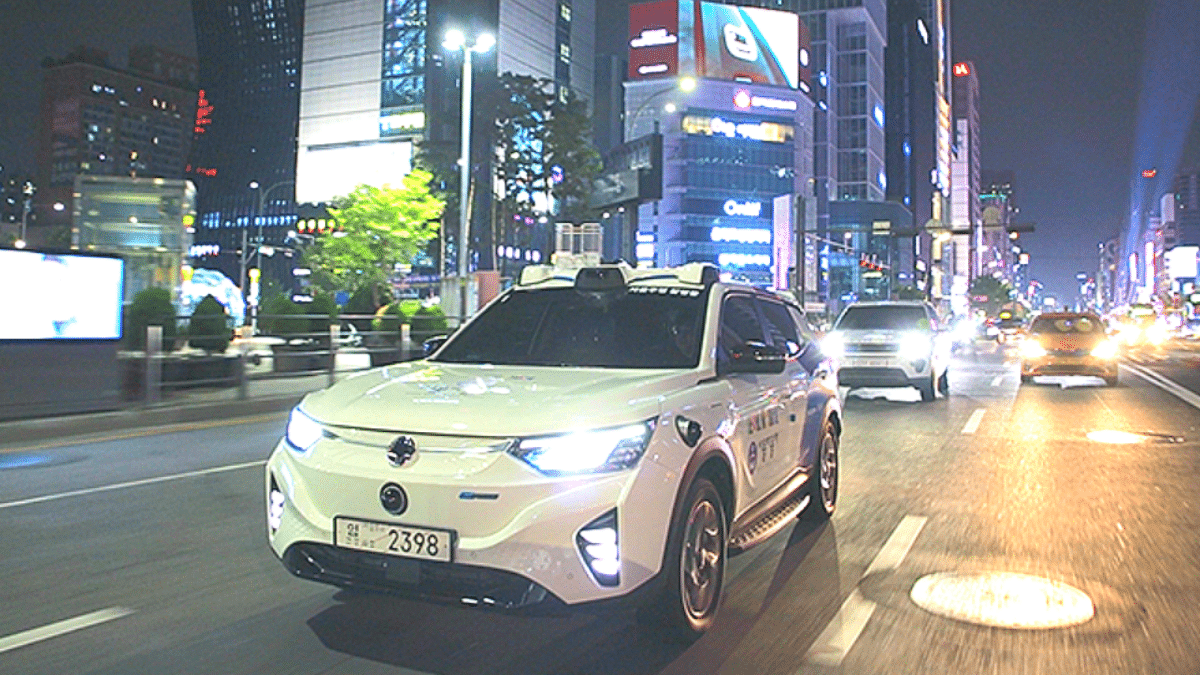 서울시 강남 심야 자율주행택시 19대 확대