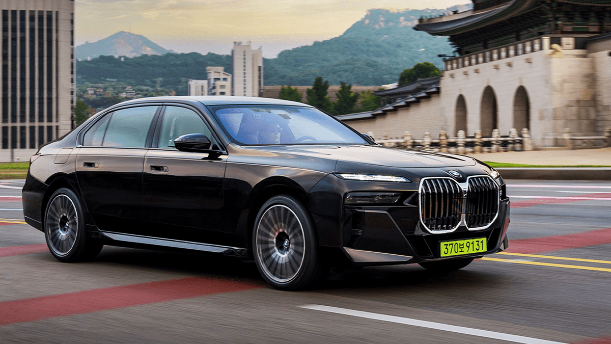 BMW 7시리즈 '네로 루쏘 에디션' / 사진=BMW