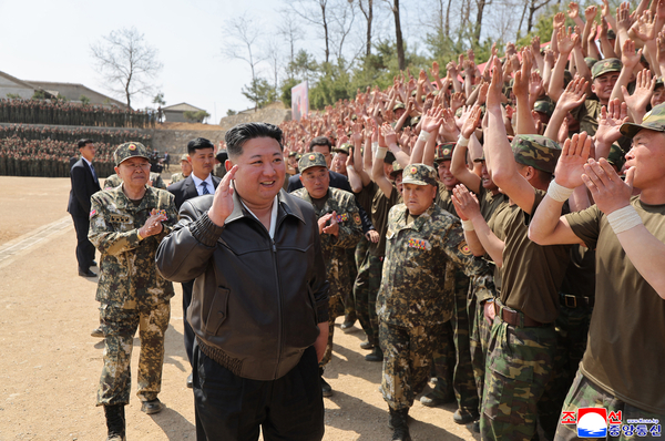 북한군 10여명, 동부전선 MDL 침범… 경고사격에 북상