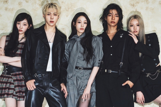 / The Black Label