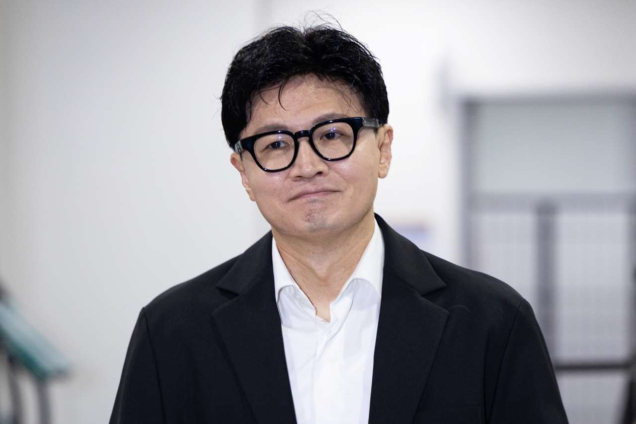 한동훈 무소속 의원이 지난 13일 서울 여의도 국회 소통관에서 김승원 법무부 장관 후보자 관련 기자회견을 위해 기자회견장으로 들어서고 있다. / 뉴스1