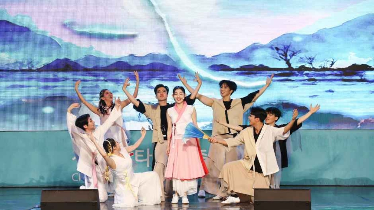 “도심 8차선 도로에 울려 퍼진 전 세계 비트”… 10월, 흥과 열정 넘치는 여행지 4 여행지