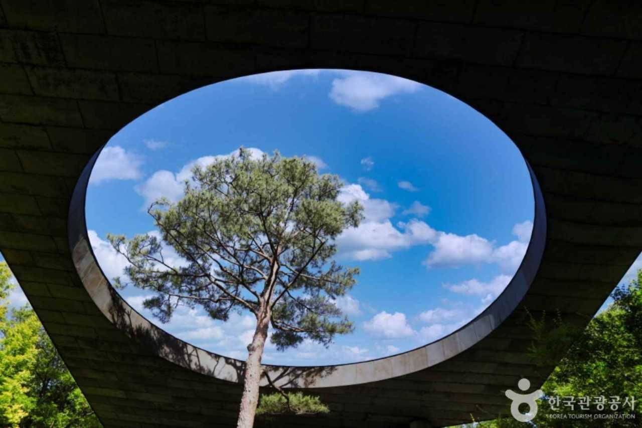 화담숲 화담채 차이는? / 사진=한국관광공사