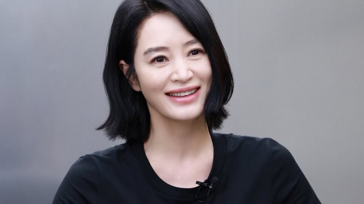 [사진=김혜수 SNS]