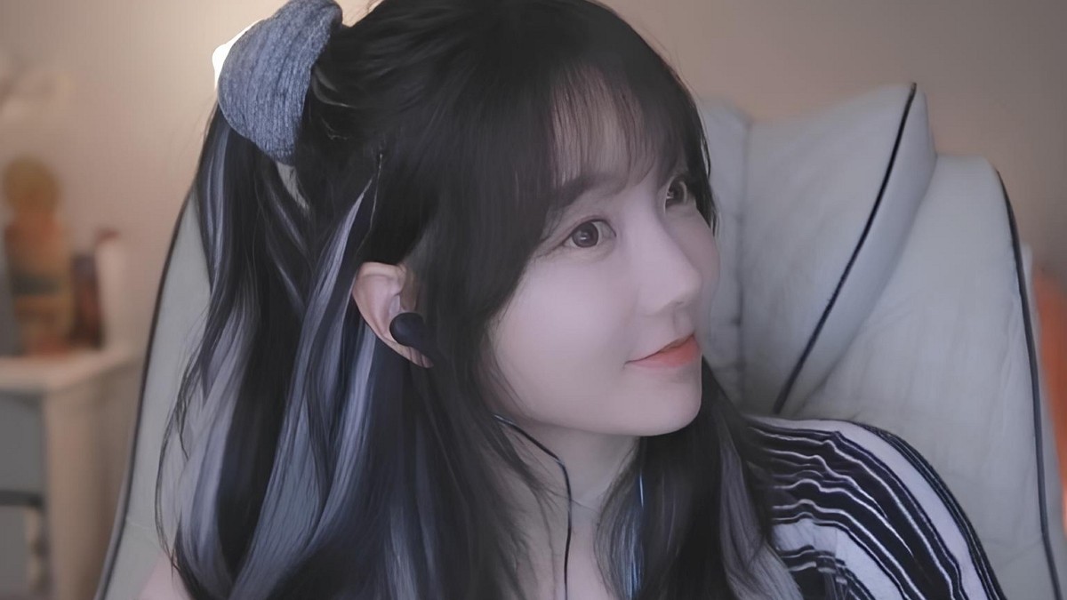[사진=BJ 파이 SNS]