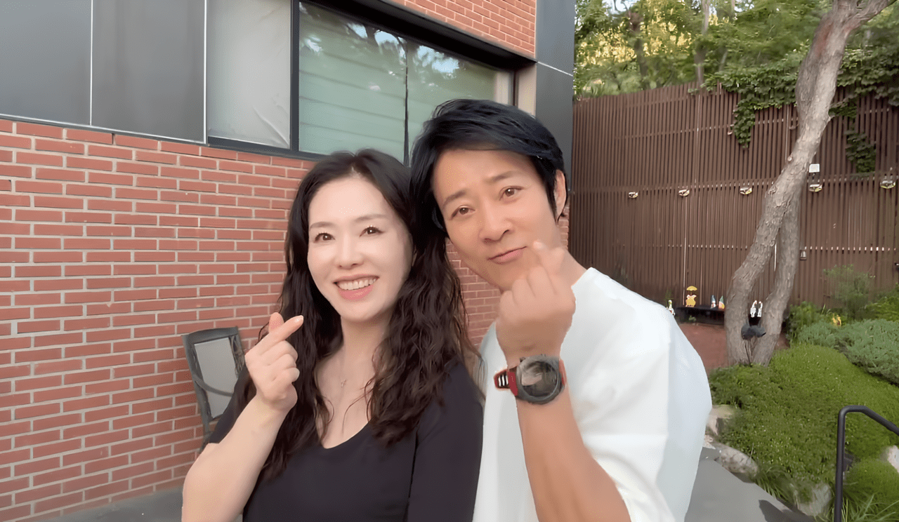 [사진=하희라 SNS]
