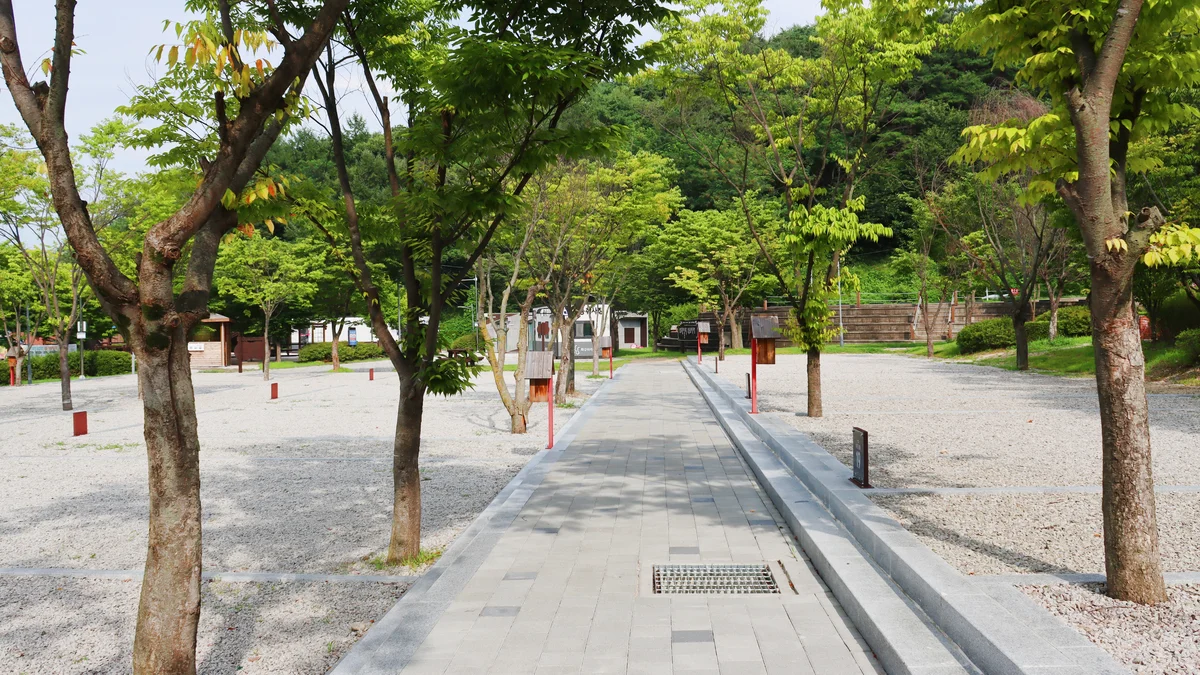 쉬리마을 농어촌 관광 휴양단지 야영장