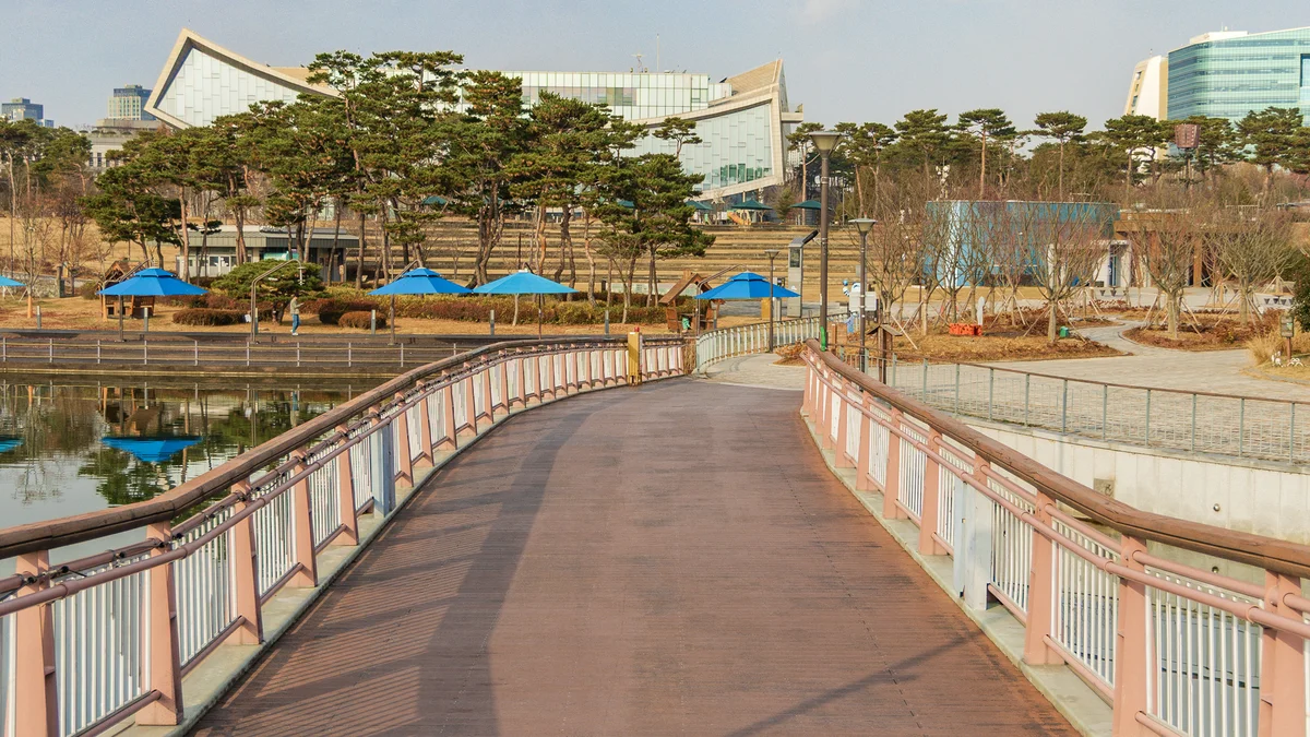 전월산 국민여가캠핑장