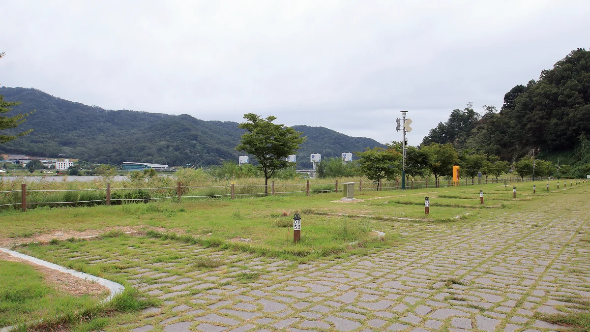 칠곡보 오토캠핑장