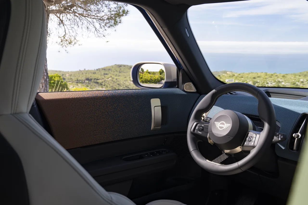 MINI Countryman / BMW