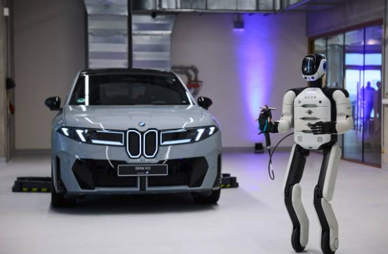 BMW 라이프치히 공장 휴머노이드 로봇 AEON 투입된다?