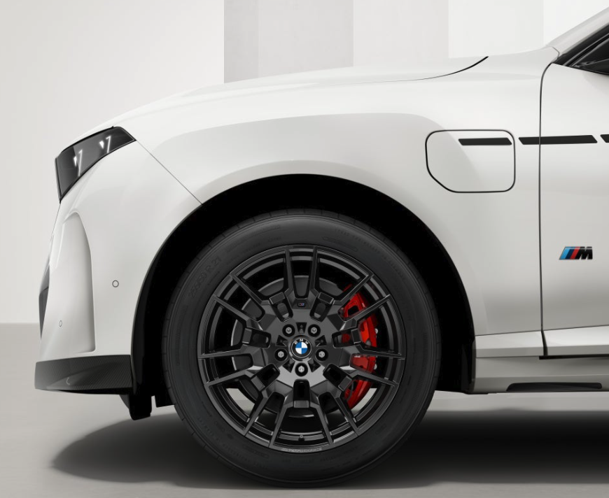 신형 BMW X5 M 퍼포먼스 파츠 공개& 550L 루프박스 추가