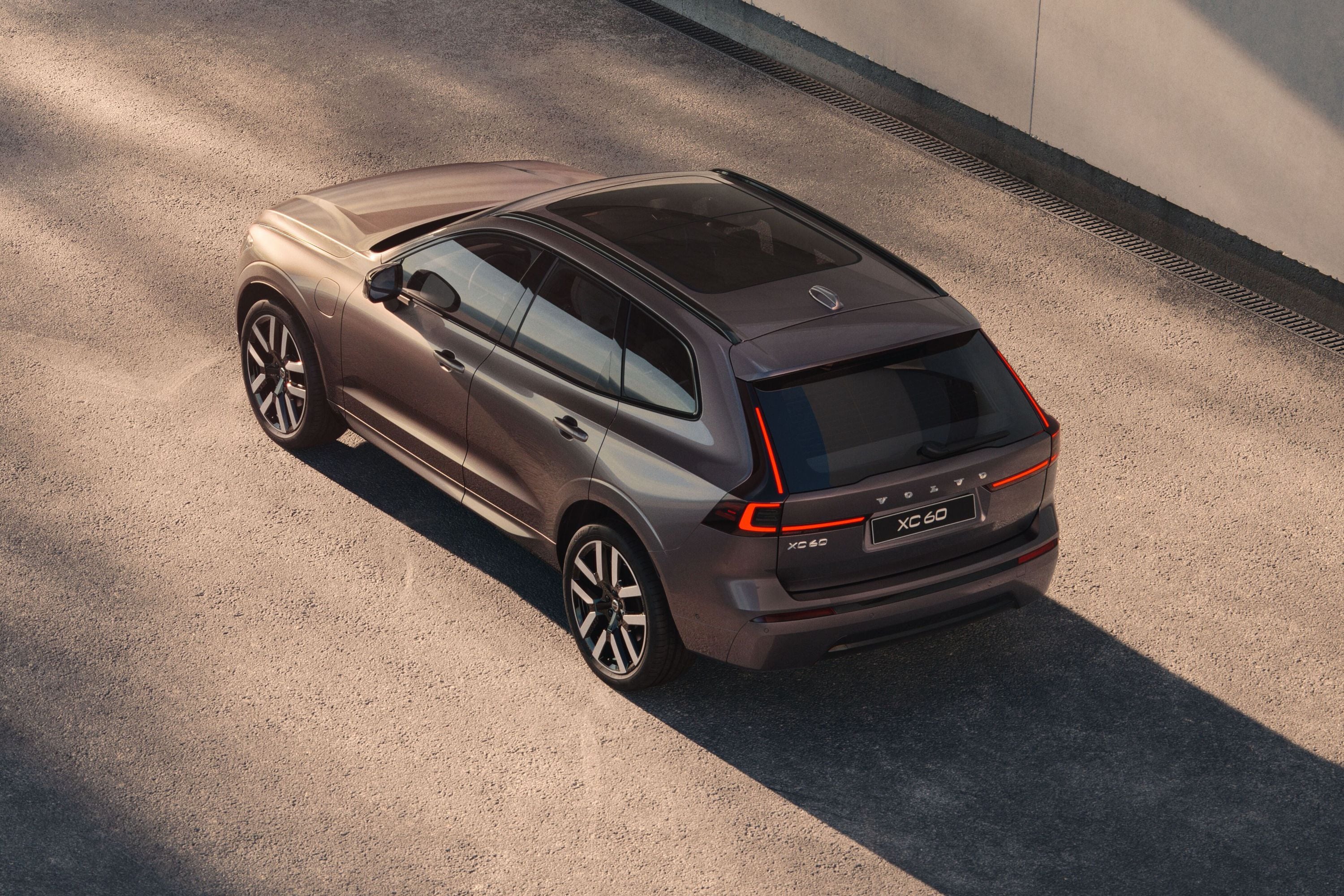 배터리 2배 커졌다 볼보 XC60 & XC90 개선모델 공개