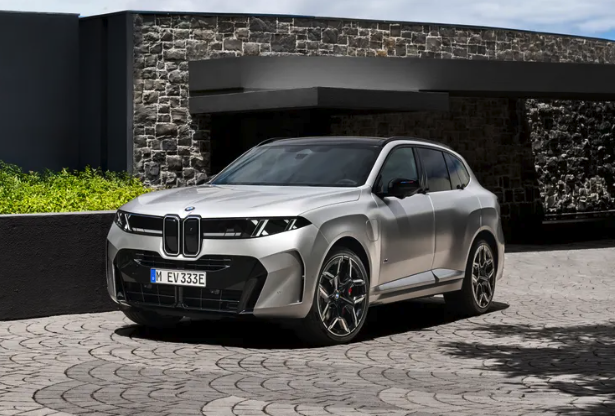 신형 BMW X5 M 퍼포먼스 파츠 공개& 550L 루프박스 추가