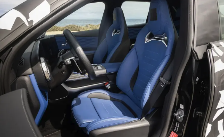 메르세데스 AMG GT SUV 10월 17일 공개 1000마력 넘을까