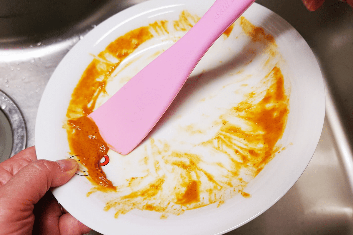 기름기가 묻은 접시 / 온라인 커뮤니티