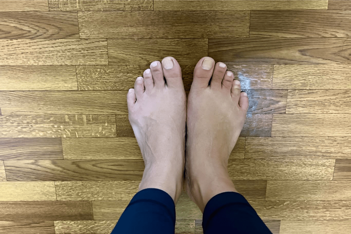 사람 발 사진 / 온라인 커뮤니티