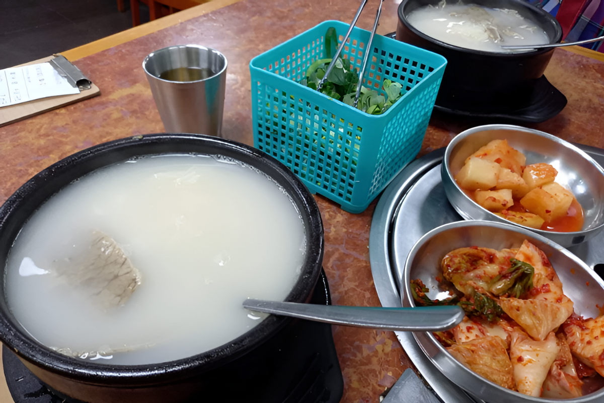 설렁탕과 김치 / 온라인 커뮤니티