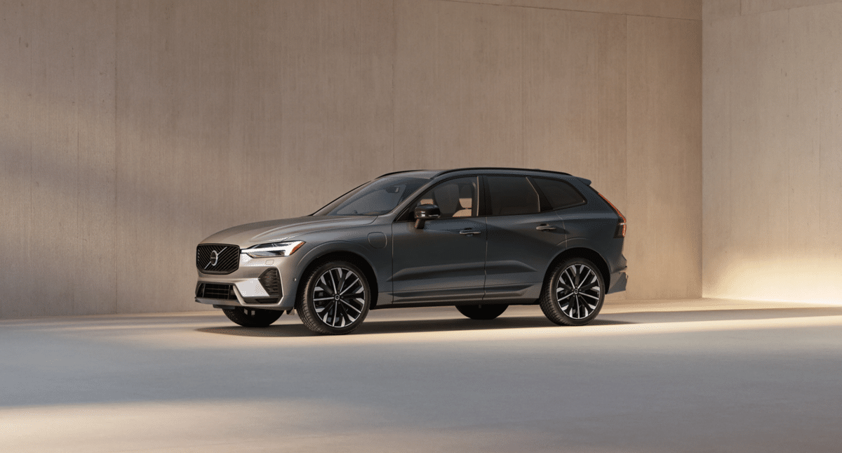'볼보가 드디어?' PHEV 한계 깼다더니… 볼보 신형 XC60 PHEV·XC90 공개
