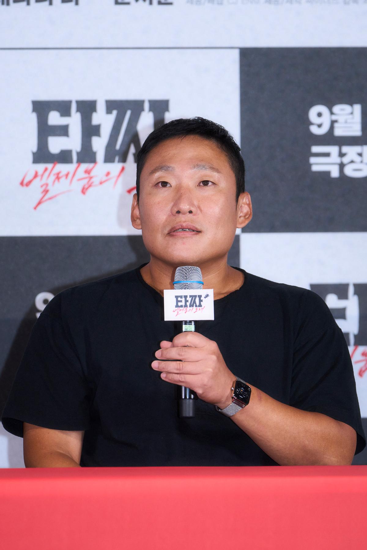 〈타짜: 벨제붑의 노래〉 기자간담회 현장의 감독 최국희(사진제공=CJ ENM)