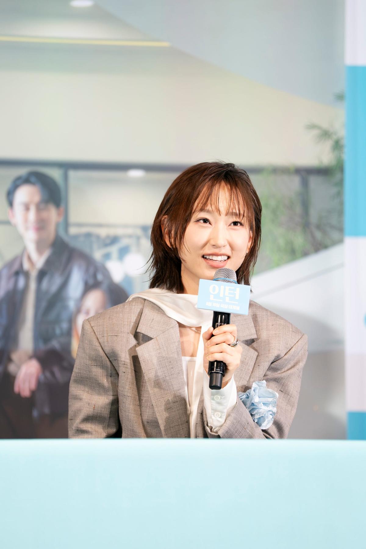 〈인턴〉 기자간담회 현장의 류혜영 배우(사진제공=워너브러더스코리아㈜)