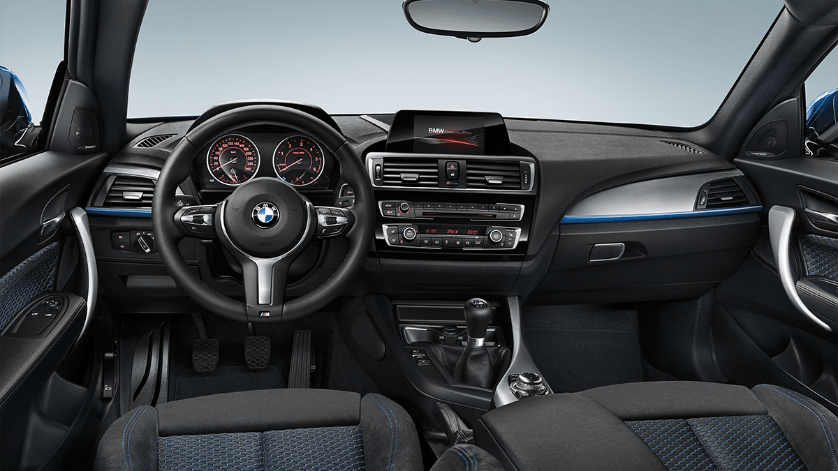 BMW 120d 실내 / 사진=BMW