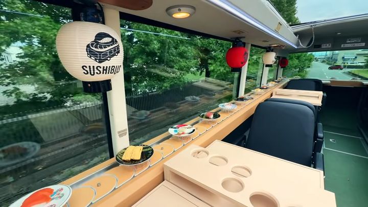 引用:YouTubeチャンネル「スシバス」