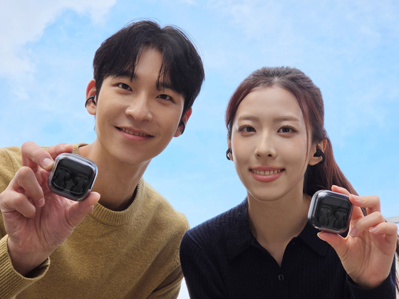 Courtesy of Samsung Electronics