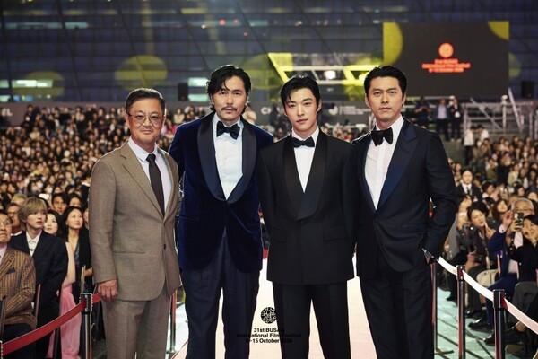 (왼쪽부터) 우민호, 정우성, 우도환, 현빈 [사진=부산국제영화제]
