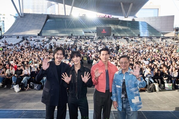 (왼쪽부터) 정우성, 우도환, 현빈, 우민호 [사진=부산국제영화제]