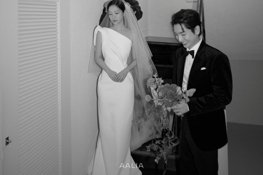 '선업튀' 솔이 오빠 장가간다…송지호♥김소리, 배우·가수 부부 탄생