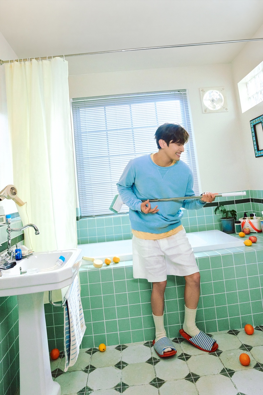 최강창민, 4년 9개월 만의 솔로 컴백 \