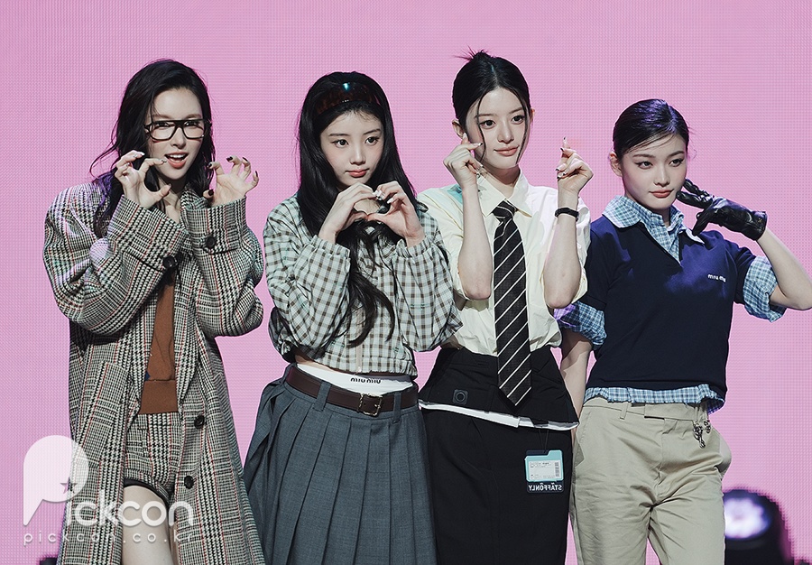 아일릿, 지금 당장 '체포하겠어' (포토)