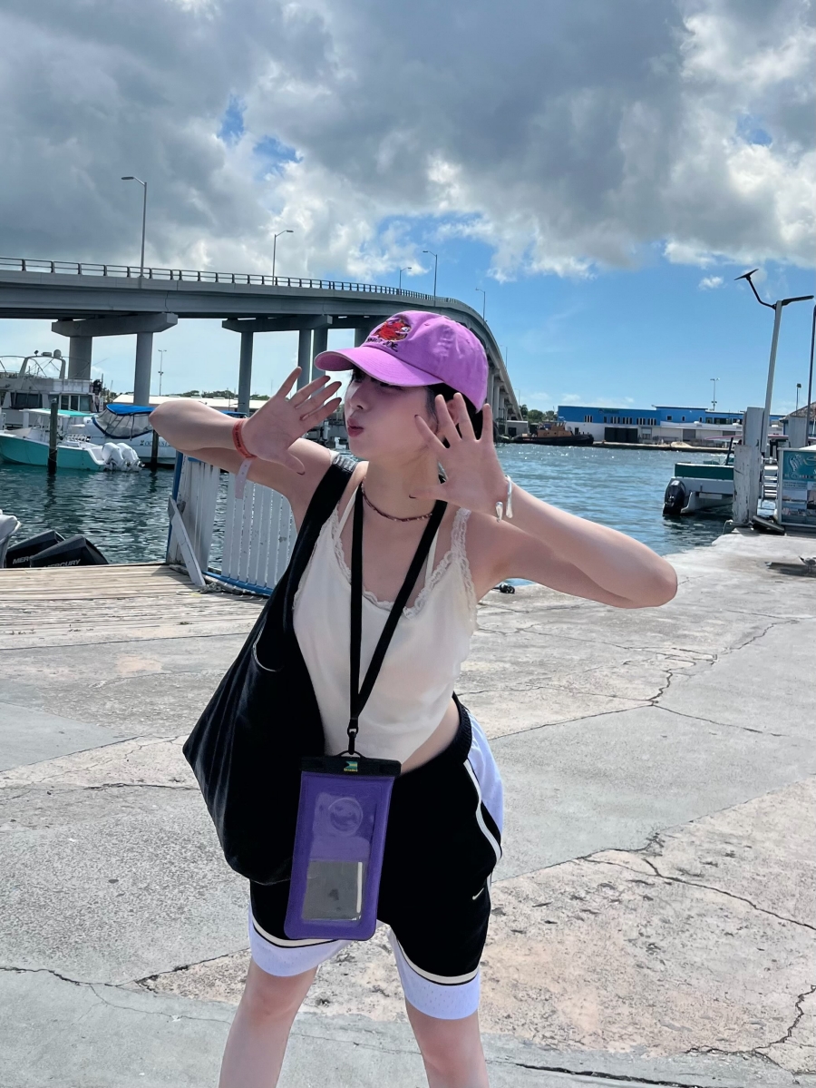 引用:aespaのInstagramアカウント