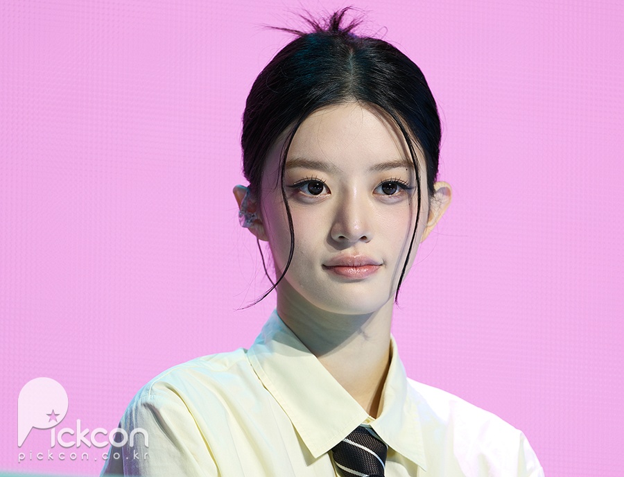 아일릿 민주, 체포 당하고 싶은 비주얼 (포토)