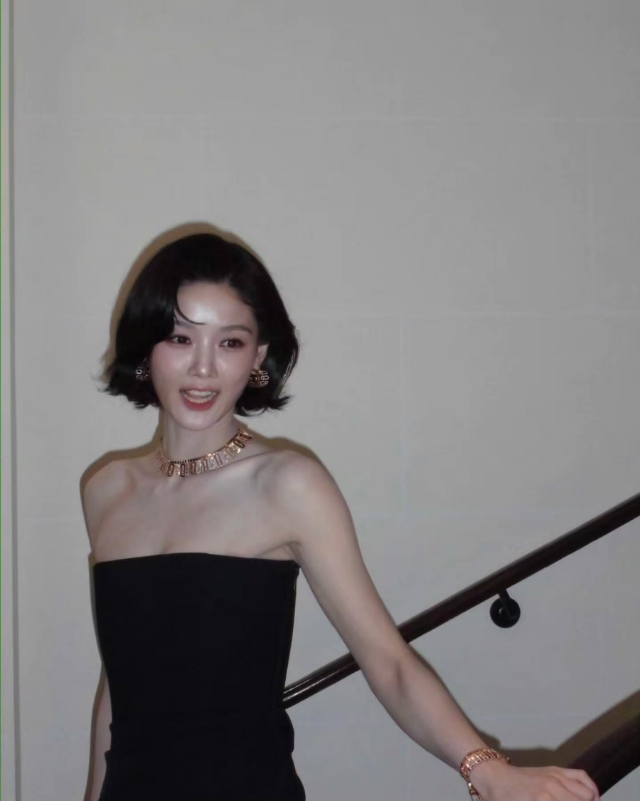 김유정, 고전 영화 여주인공 같아…우아한 성숙 美