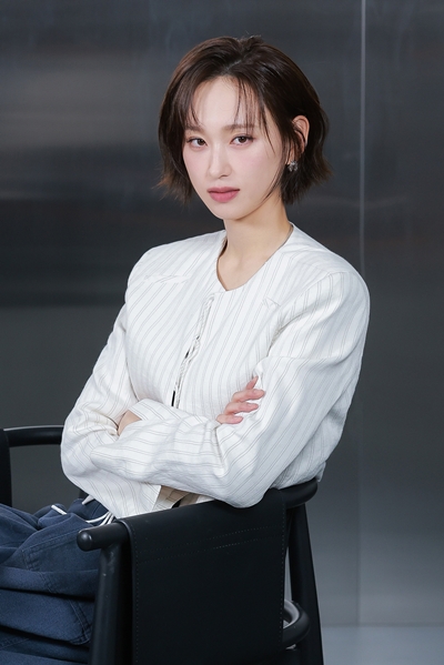더 다채롭게 채워갈 류혜영. / 더타이틀