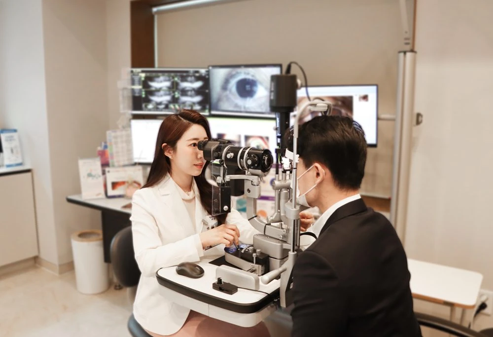 야외활동 중 나뭇가지에 눈 다쳤다면 진균성 각막염 주의해야