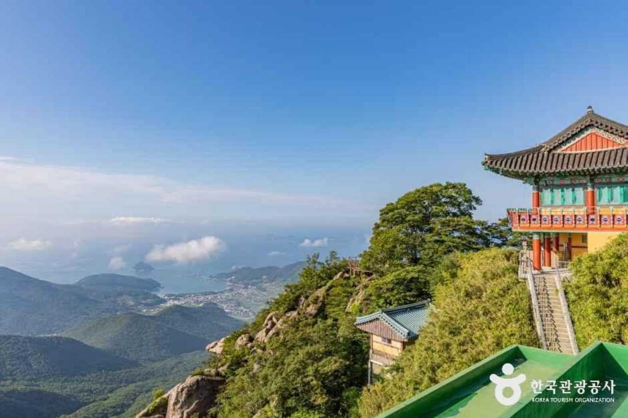 정기 좋다는 남해 보리암 / 사진=한국관광공사