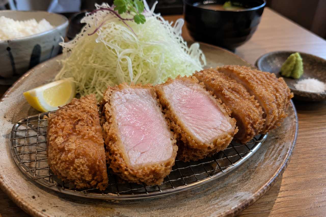 히레카츠